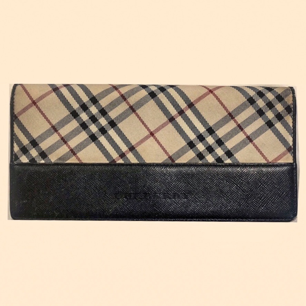BURBERRY Haymarket Plaid TriFold Wallet Exterior Pocket & Interior Kisslock